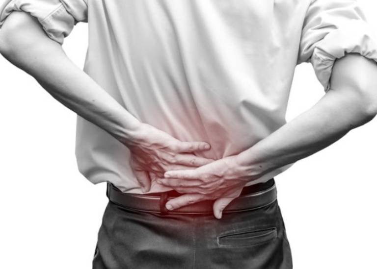 Dấu hiệu nhận biết thận yếu gây đau lưng