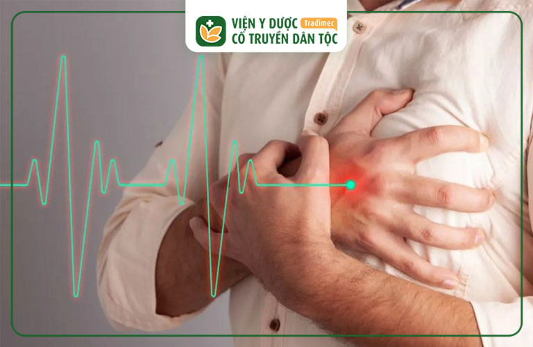 Khi lượng máu chảy về tim quá thấp do đột ngột đứng lên sẽ dẫn tới hội chứng tim đập nhanh