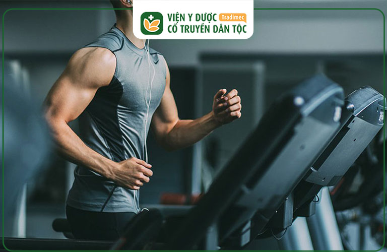 Người bị trào ngược dạ dày có thể tập gym để cải thiện sức khỏe