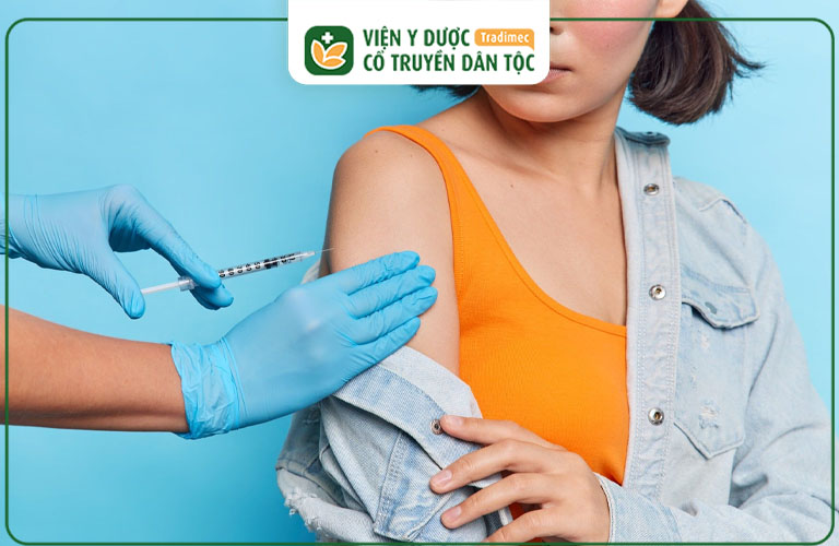 Việc tiêm HPV không ảnh hưởng gì tới việc điều trị viêm lộ tuyến