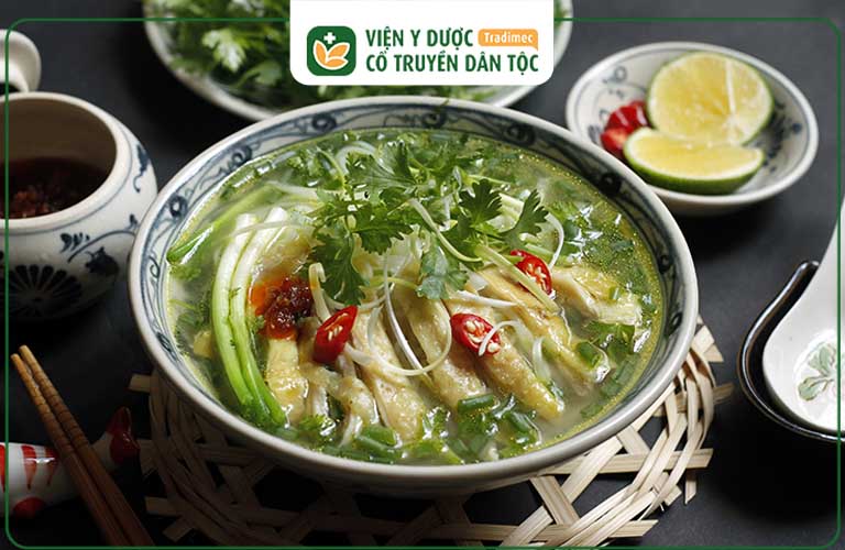 Người bị đau dạ dày vẫn có thể ăn được phở