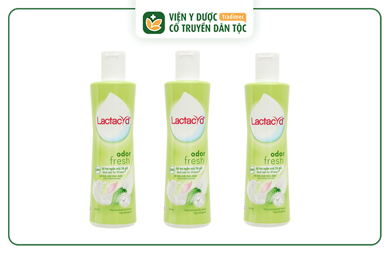 Lactacyd Odor Fresh lá trầu khử mùi hiệu quả