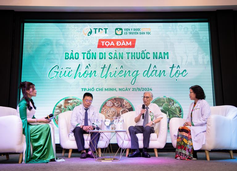 Tọa đàm "Bảo tồn di sản thuốc Nam - Giữ hồn thiêng dân tộc"